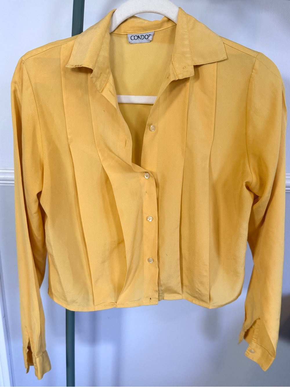 Vintage Yellow Button-Front Long Sleeve Shirt